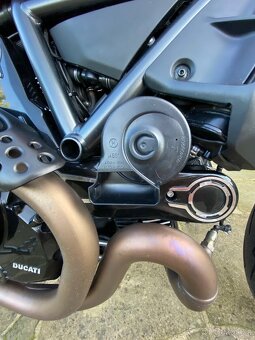 Ducati Scrambler Urban Motard - 9