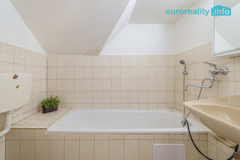 Prodej, 2 x byt, 3+1, 1+kk, Nejdek - centrum - 9