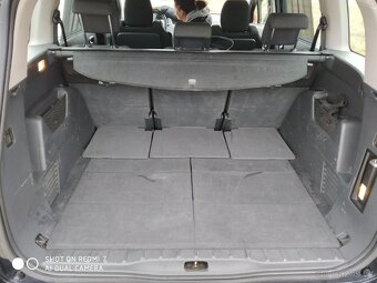 Peugeot 5008 1,6 HDI, 7 míst, automat - 9