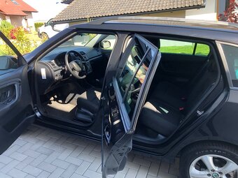 Škoda Fabia Combi 1.6TDi 77kw,05/2012,Navi,vyhřevy,p.senzory - 9