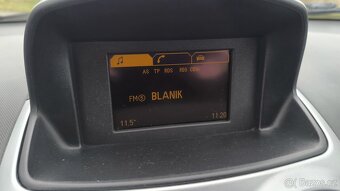 Corsa D 1,3 CDTi 70kW Ecotec + tažné - 9