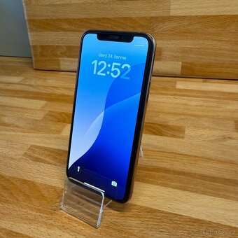iPhone 11 Pro 64GB, zlatý (12 měsíců záruka) - 9