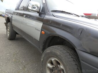 Mitsubishi L200 4x4 - 2,5 Td, plně funkční - 9