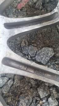 Kola DEZENT 5x108 R17 7.0JX17H2 ET43 235/45 letní gumy - 9