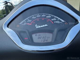 Vespa grs 300 super sport - 9