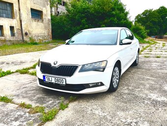 Skoda Superb III 1.6 TDI DSG - 9