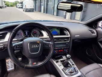 Audi S5 Coupé 4.2 FSI Quattro Manuál - 9
