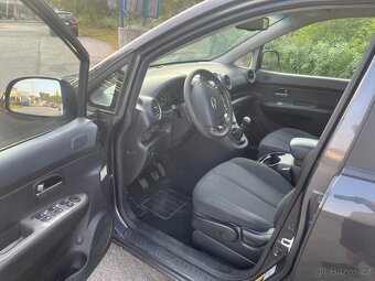 Kia Carens 2.0 CRDI - r.v. 2009 - STK 4/2027 - 9
