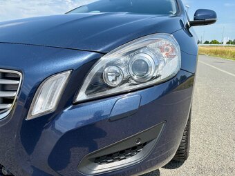 VOLVO S60 1.6 D2 MOMENTUM //2012 1.MAJITEL NAVI XENON SERVIS - 9