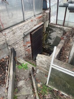 Prodám zahradu s dvěmi chatkami - 9