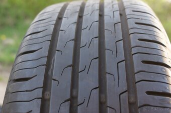 krasna alu 17 Skoda Seat Audi VW letni pneu R17 jete 2024 - 9