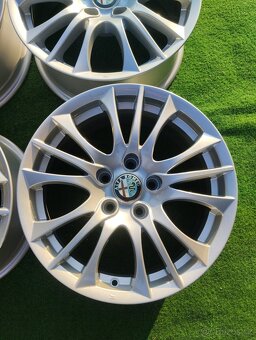 ALU ALFA ROMEO GIULIETTA 5X110 R16' - 9