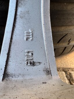 Trinity 5x100 205/40/R17 - 9