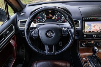 Volkswagen Touareg II 4.2 V8 TDI Exclusive 4MOTION - 9