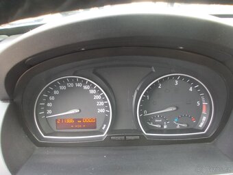 BMW X3, 3,0D 150KW KLIMA, TAŽNÉ - 9