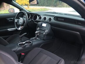 Ford Mustang, 2.3 TURBO - po velkém servisu, původ USA - 9