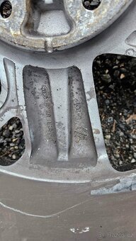 161.sada originální kola KIA 5x114,3 R18 235/45/18 - 9