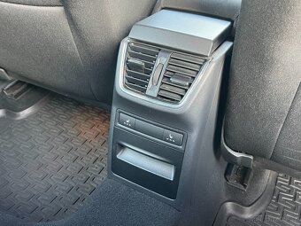 Škoda Octavia Combi 2.0 TDI / 110 kW Style Plus - 9