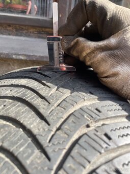 Sada zimní pneu 195/65 r15 - 9