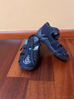 Dětská obuv - dívčí, chlapecká - 9