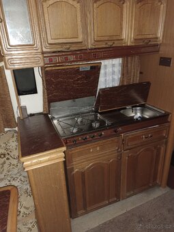 Hobby 495+předstan - 9