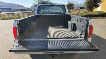 Ford F250 XL custom light duty - 9