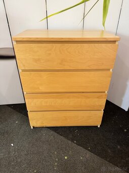 Hezká 4 šuplíková komoda IKEA MALM bříza - 9