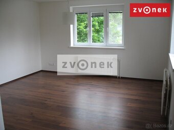 1/2 rodinného domu se zahradou Zlín - Kostelec - 9