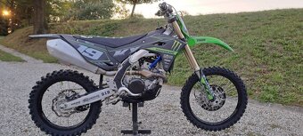 Kawasaki KX250F - 9