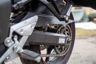 Yamaha FZ6 S2 r.v. 2007 - 9