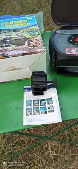 Nutrafın Carbo Plus CO2 a Autofood Koi feeder - 9