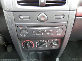 Renault Clio 1.2i 16V, 19tis. Km 1.maj. ČR, 5Dv. - 9