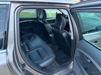 Volvo XC70 2.0D 120kw 2011 pětiválec, manuál,kůže - 9
