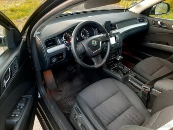 Škoda superb combi 2,0 tdi 103 kw najeto 157 tis km - 9
