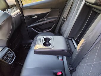 Peugeot 3008 GT line 2.0 HDI 133 kW, SUV, sportovní model - 9