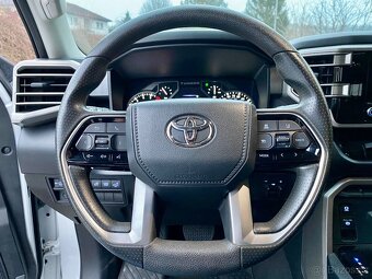 Toyota Tundra 3.5 SR5 4x4 Biturbo automat, rok 2022, 19 tkm - 9