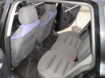 ŠKODA OCTAVIA II COMBI 1.9 TDi 77KW RV-2005 - 9