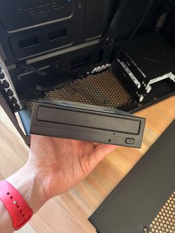 Počítačová skříň - PC case + DVD Room - 9