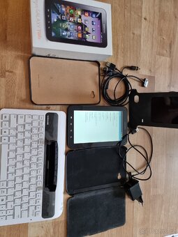 Samsung Galaxy Tab 1 - 9