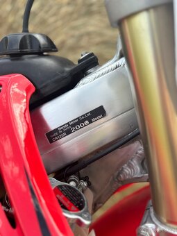 Honda cr 125 2006 (USA) EXKLUZIVNÍ STAV - 9
