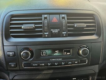 Fabia II 1,2TSi 63KW Monte Carlo vyhř.sed,DIG.klima,alu,STK - 9