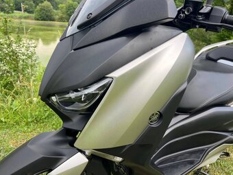 Yamaha X-Max 300 - 9