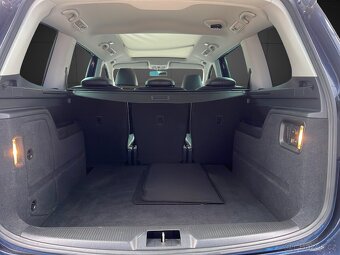 Volkswagen Sharan 2.0tdi/125kw, Highline, pěkný vůz + výbava - 9