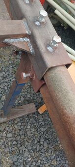 Stojanové rozebíratelné podpěry na stůl nebo stavbu - 9