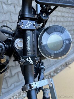 Husqvarna Svartpilen - 9