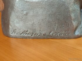 STAROŽITNÁ KOVOVÁ SOCHA.KARL MARX. - 9