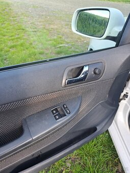 Prodám škoda Fabia combi 1.4.16v - 9