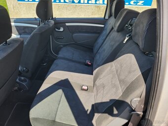 Dacia Logan 1.6 7 míst MCV - 9
