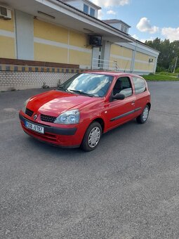 Renault Clio - 9