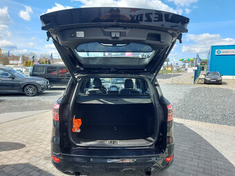 Ford Kuga 2,0 TDCi 4x4 ST-Line 180PS S.KNIHA - 9